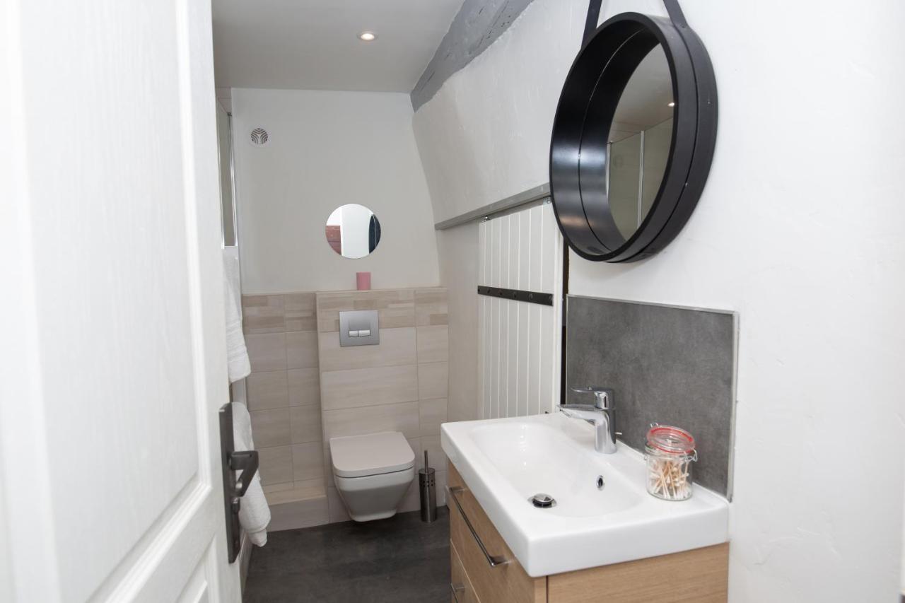Studio Cosy Dans Centre Historique Avec Parking Apartment กราส ภายนอก รูปภาพ